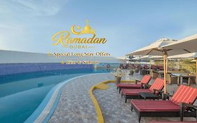 Sunday Hotel Holiday International Dubai